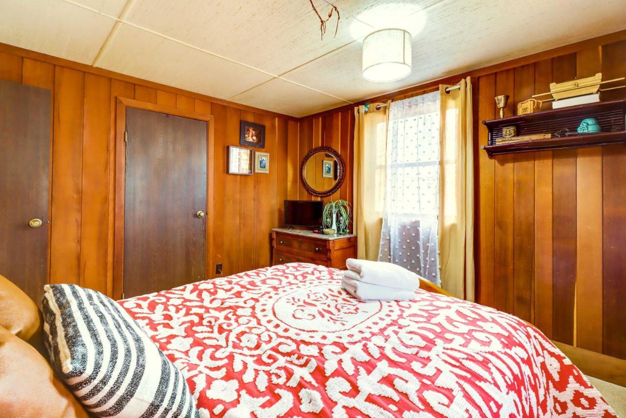 Pet-Friendly Gouldsboro Home At Big Bass Lake 외부 사진