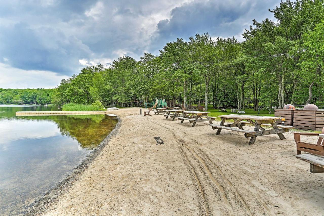 Pet-Friendly Gouldsboro Home At Big Bass Lake 외부 사진